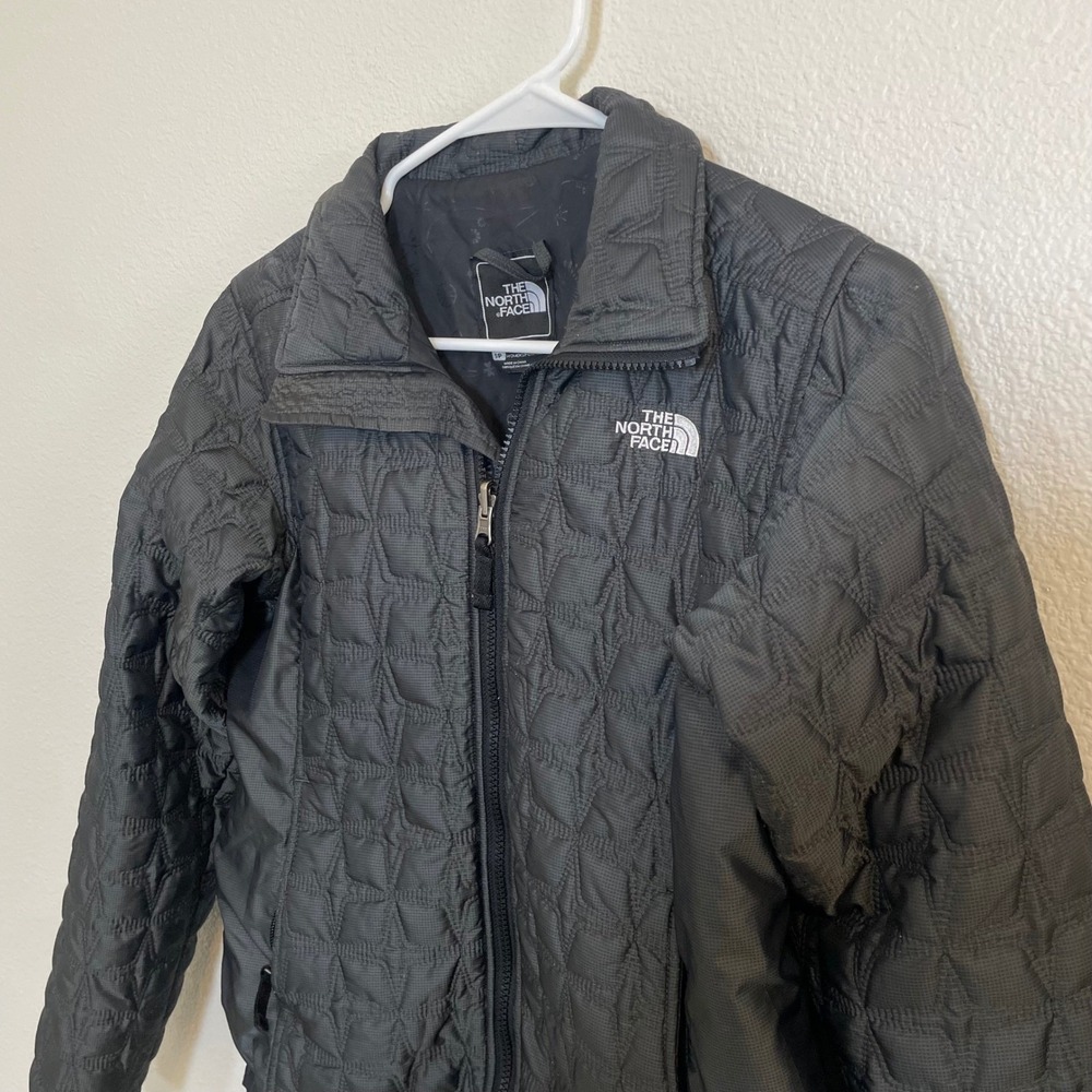 The North Face Womens Small Petite‎ Black Quilted Full Zip Insulated Jacket